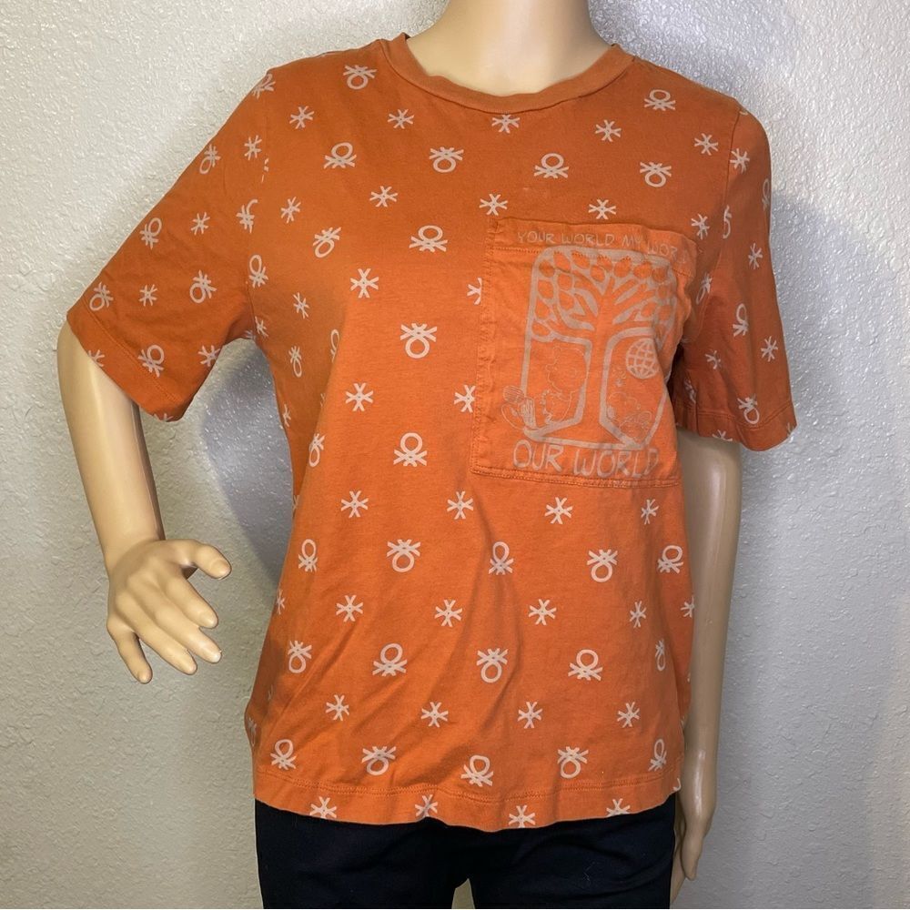 United Colors Of Benetton Peanuts Women’s Short Sleeve Tshirt Orange Medium